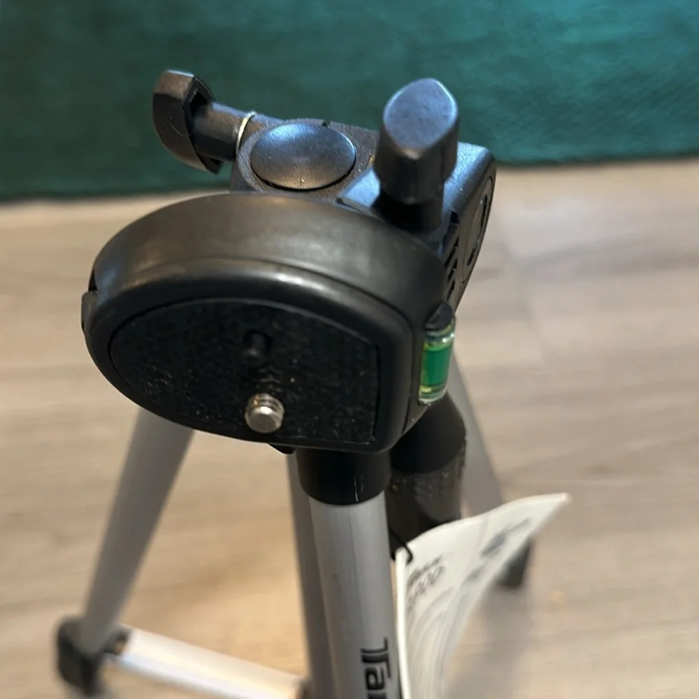 Targus Tripod TG-50TR NWT - Picture 3 of 5